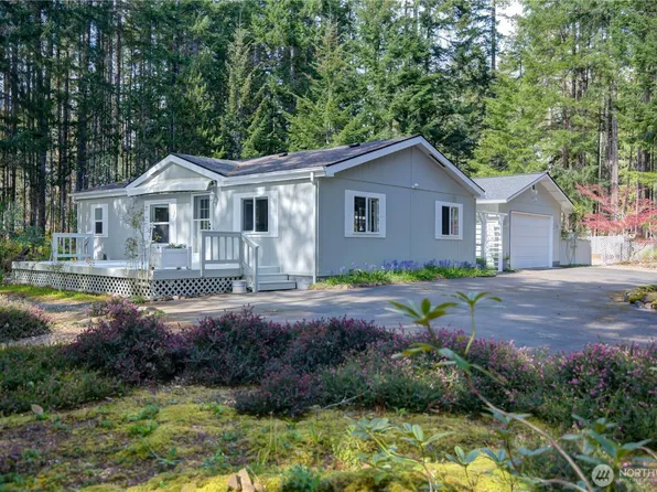 51 N Silver Lane N, Hoodsport, WA 98548