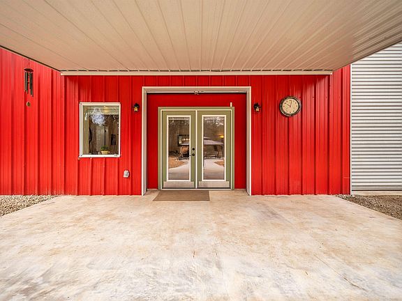 5th image of 3535 Felix Currie Rd