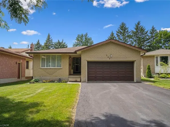 147 Sunpoint Cres, Waterloo, ON N2V 1T9