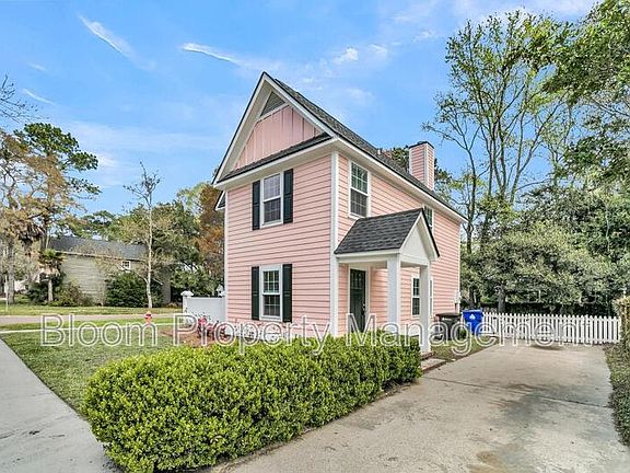 4th image of 974 Governors Rd