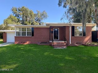 1407 MAGNOLIA Circle E, Jacksonville, FL 32211