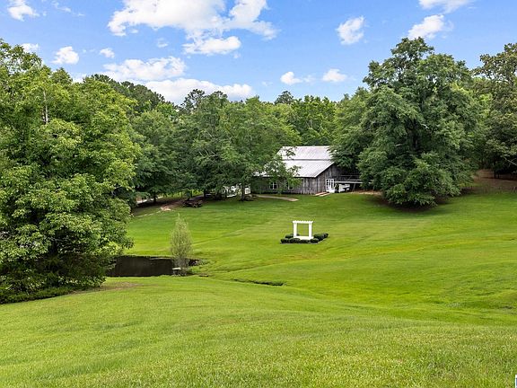 5th image of 860 Sweet Apple Rd