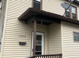 1220 S Prospect St, Nanticoke, PA 18634