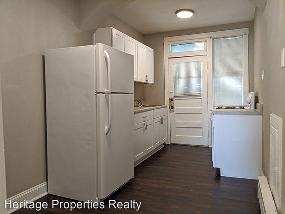 3rd image of 3852 Bamberger Ave APT 2S