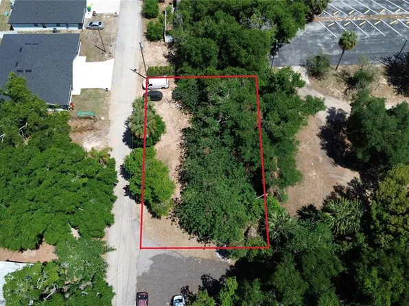 Dewitt Ct, Eustis, FL 32726