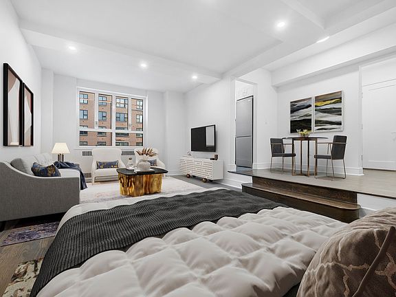 5th image of 200 W 20th St APT 207