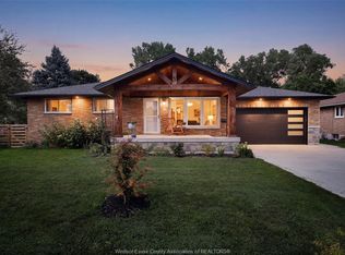 2020 Todd Ln, Lasalle, ON N9H1J7