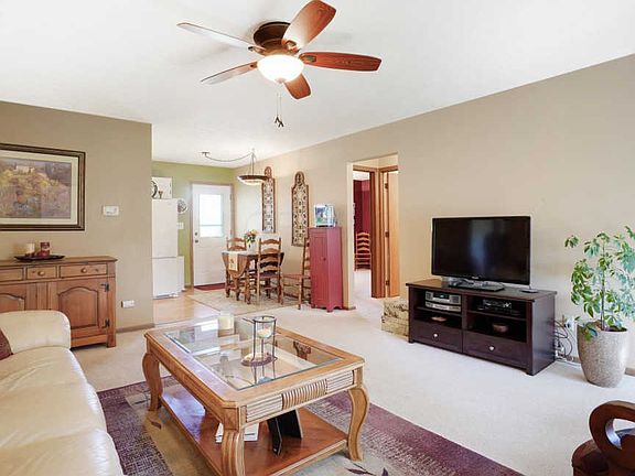 4th image of 8863 Hornsea Dr