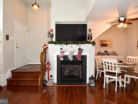 3rd image of 6089 Aster Haven Cir