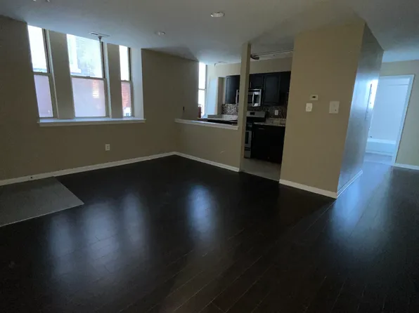 4702 Chestnut St #2D, Philadelphia, PA 19139