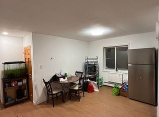 4339 Smart St, Flushing, NY 11355