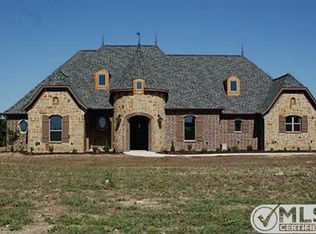 6930 Hunnington Dr, Sanger, TX 76266