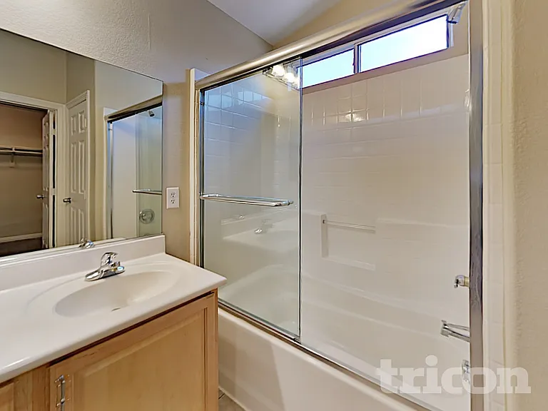 2771 Bridleton Ave — Photo 23