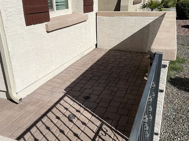 20864 E Swan Dr — Photo 1