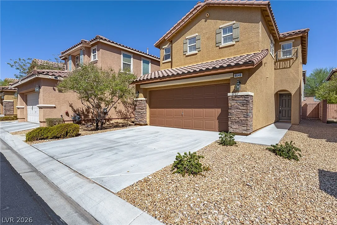 3 bed, 2.5 bath, 1548 sqft, $1,845 — Photo 1
