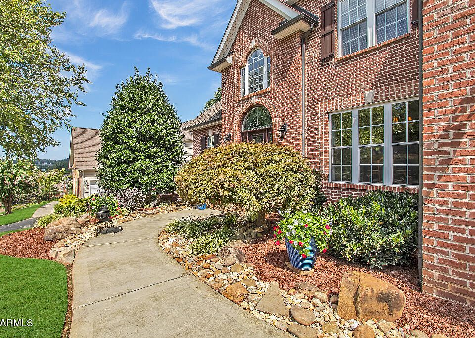 8813 Ebenezer Oaks Ln, Knoxville, TN 37922 Zillow