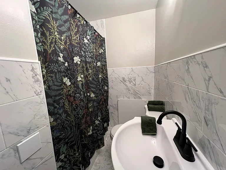 611 Walnut Ave #2 — Photo 6