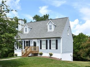 4345 Oak Glen Dr, Winston Salem, NC 27107