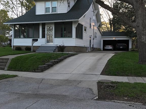 Detached two car garage 