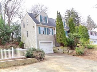 136 Coram Rd, Shelton, CT 06484