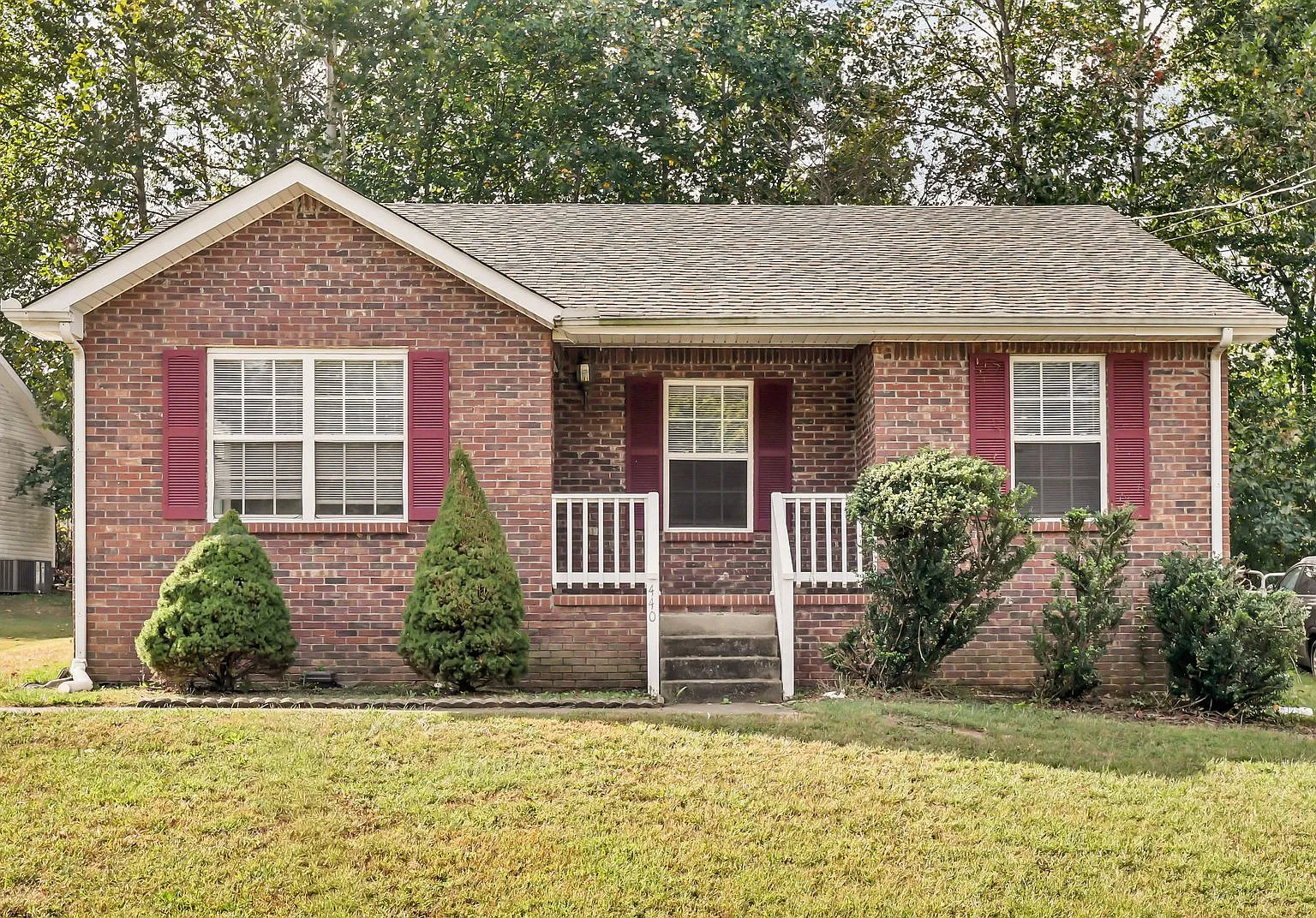 440 Terrier Way — Photo 1