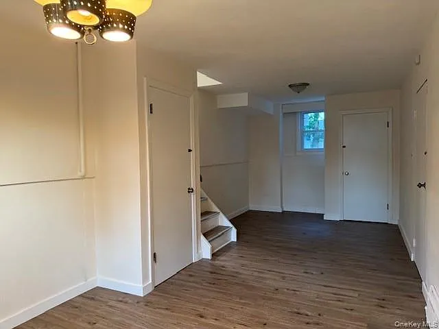 75 Hillside Ave — Photo 21