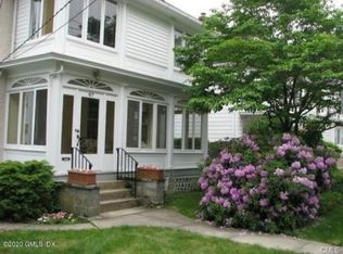 67 Oak Ridge St, Greenwich, CT 06830