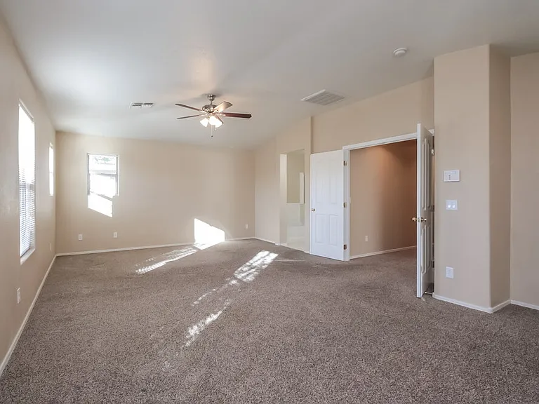 5829 E Harmony Ave — Photo 7