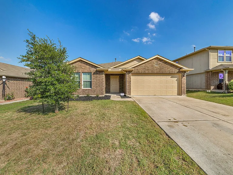 18008 Ryegate Dr — Photo 2