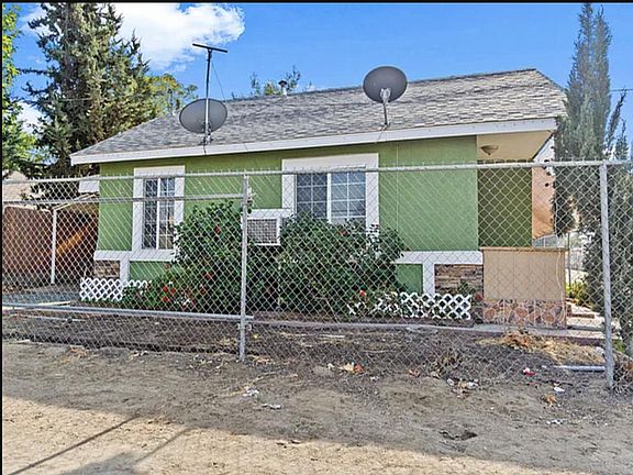 5th image of 483 E Date Ave