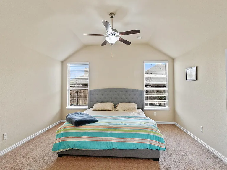 16609 Lincoln Park Ln — Photo 12
