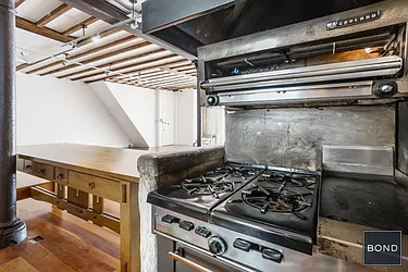 Rented by Bond New York