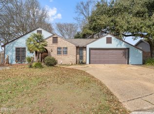 1986 Bayside Dr, Biloxi, MS 39532