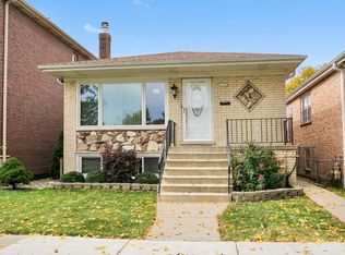 3318 N Page Ave, Chicago, IL 60634