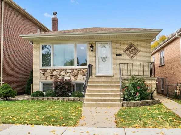 3318 N Page Ave, Chicago, IL 60634
