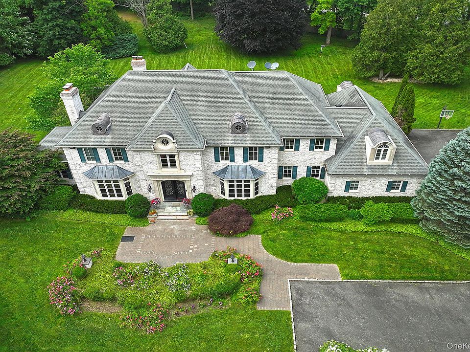 14 Norgate Road, Glen Head, NY 11545 | MLS #1009371 | Zillow