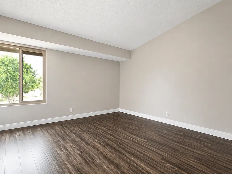 1112 S Cypress Ave #51 — Photo 11