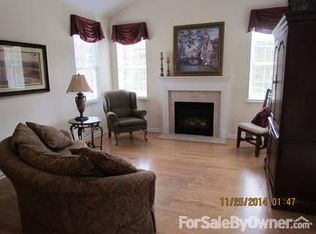 2163 Isleworth Ln, Cranberry Township, PA
