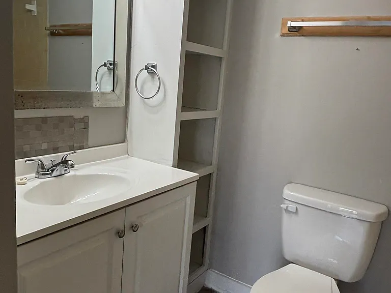 2241 W Pensacola St #50 — Photo 10