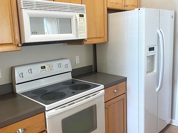 5th image of 1811 Prestwick Pl