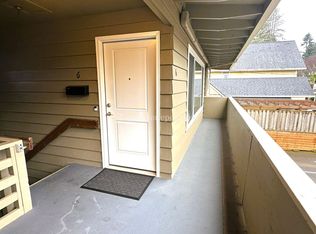 2289 5th Ave APT 6, West Linn, OR