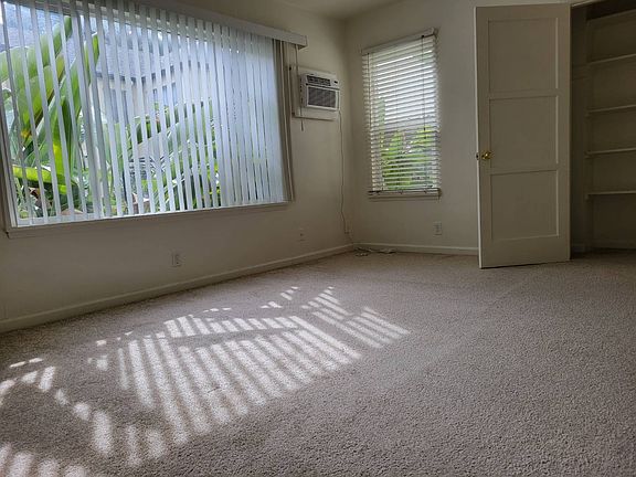 3rd image of 130 S Michigan Ave APT C