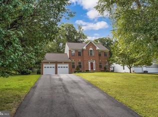 2741 Omisol Rd, Woodbridge, VA 22192
