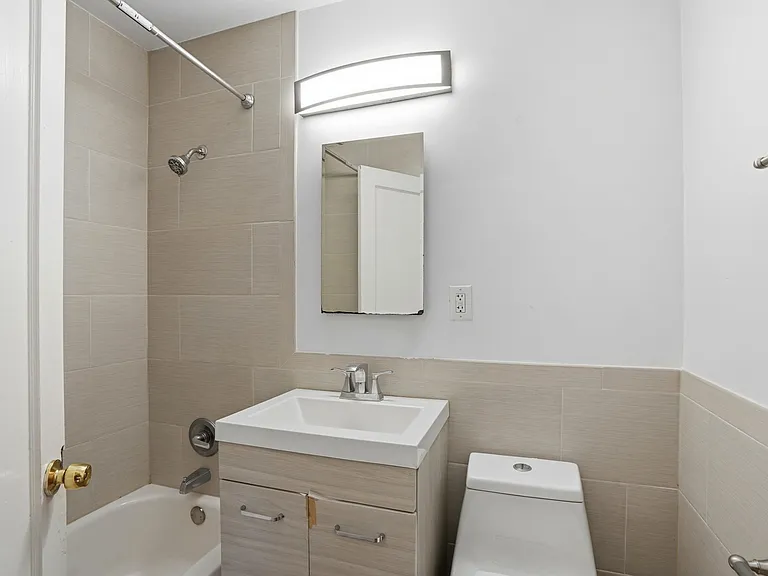 2102 Overhill Rd #A — Photo 8