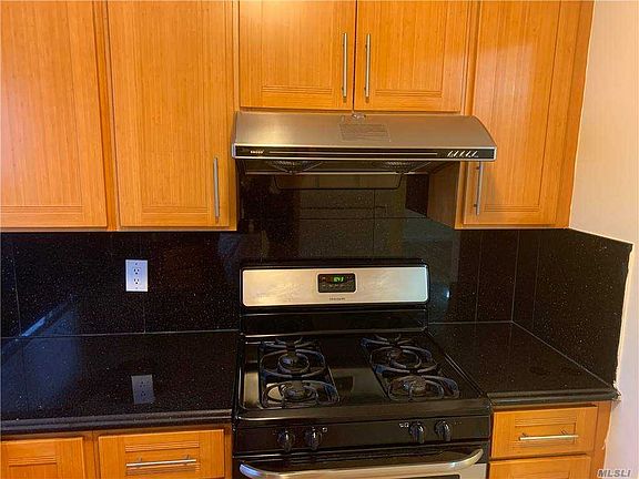 3rd image of 224-05 Braddock Ave