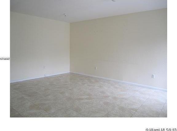 4th image of 2730 SW 82nd Ave #102