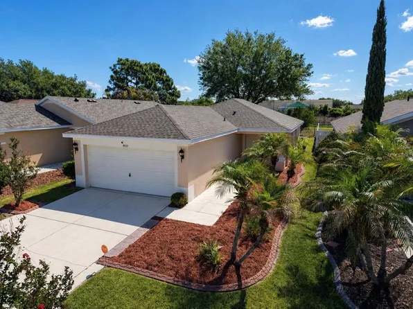 11537 Crestlake Village Dr, Riverview, FL 33569