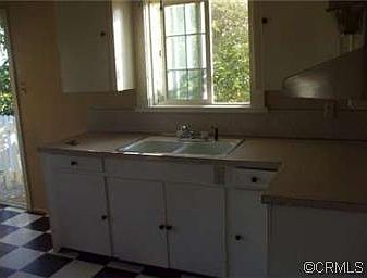 2nd image of 3560 Lakeview Dr