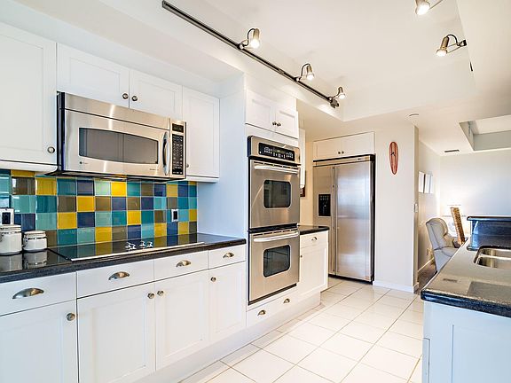 5th image of 4050 N Ocean Dr #1-101