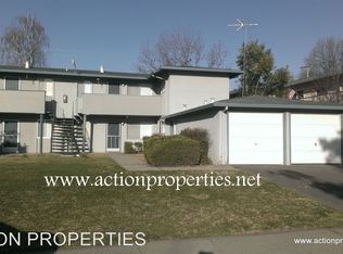 210 Sharon Way APT 4, Roseville, CA
